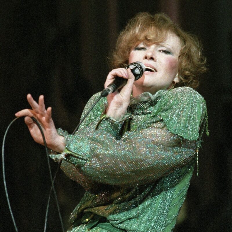    Людмила Гурченко