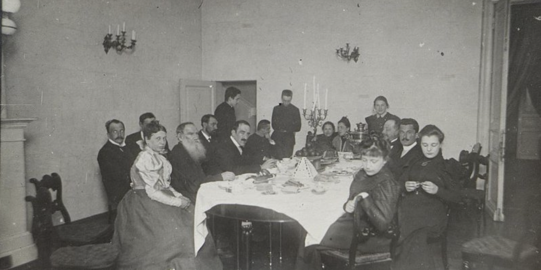 Пасхальные сюжеты в русской литературе: Толстой, Достоевский, Чехов