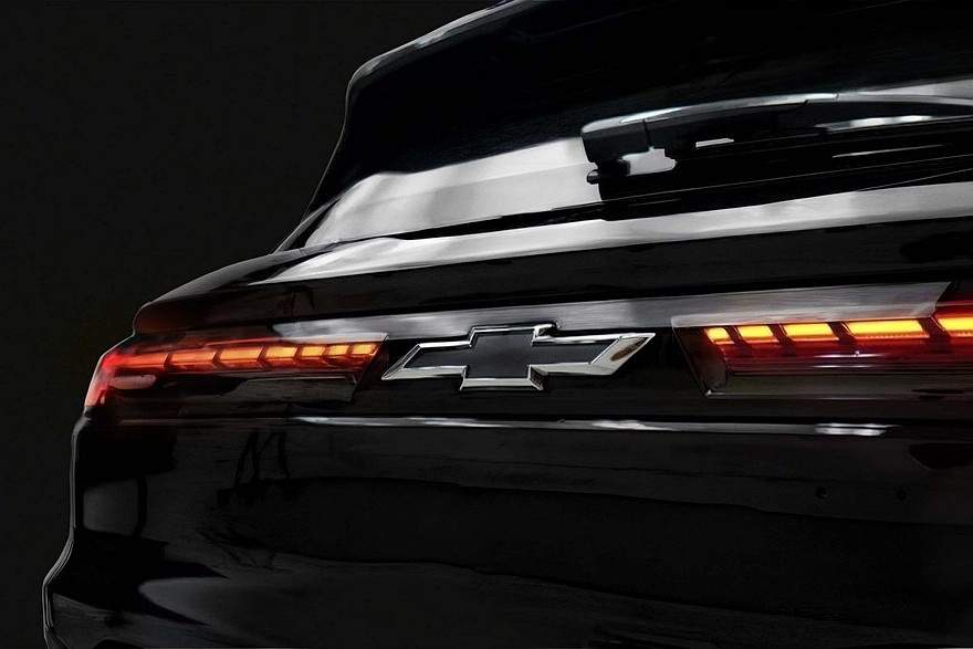    Предыдущий тизер паркетника Chevrolet Sonic