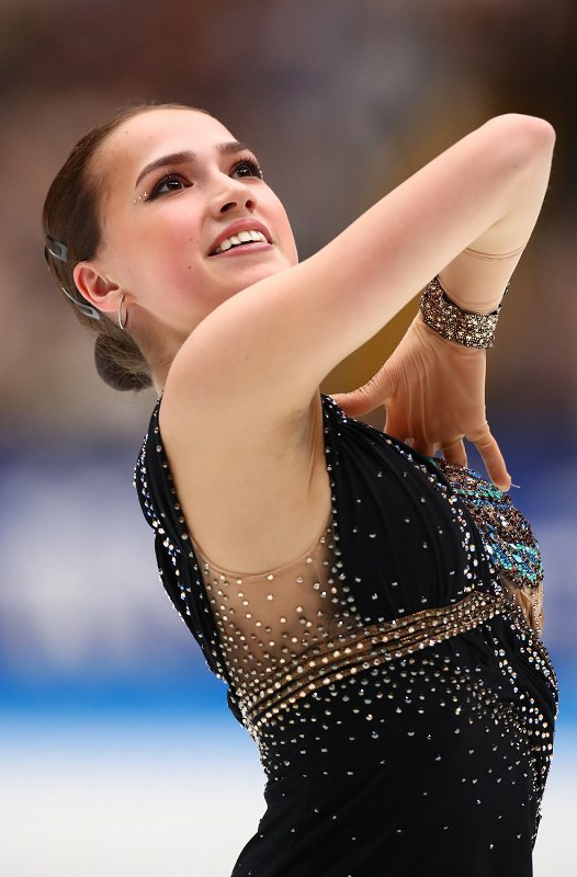 Источник фото: https://mainichi.jp Командный турнир Japan Open, 2019 год