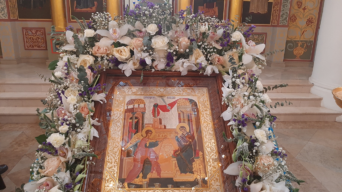 Фото автора : Россия, Москва, икона праздника «Благовещение Пресвятой Богородицы».