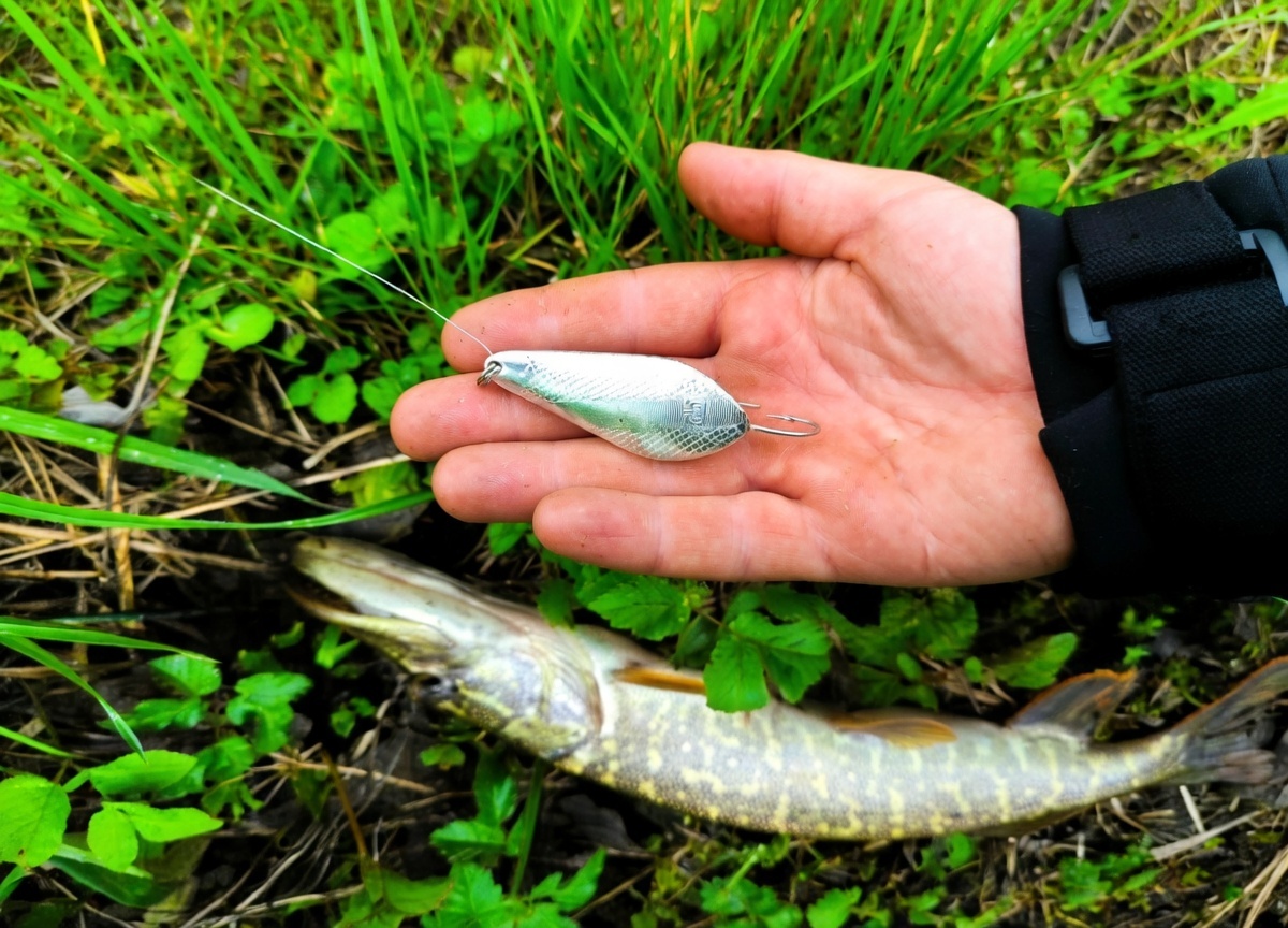 Блесна Атом в незацепляющемся исполнении