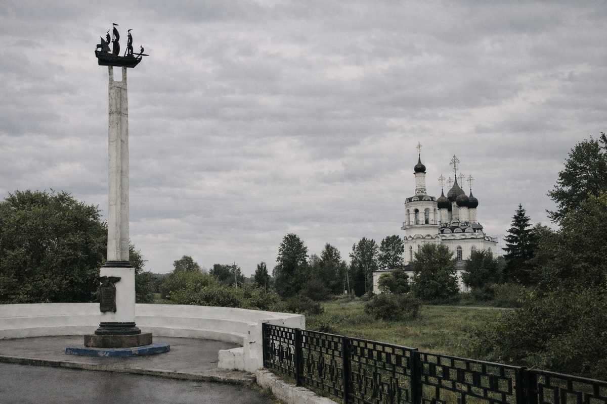 Памятник фрегату "Орёл"