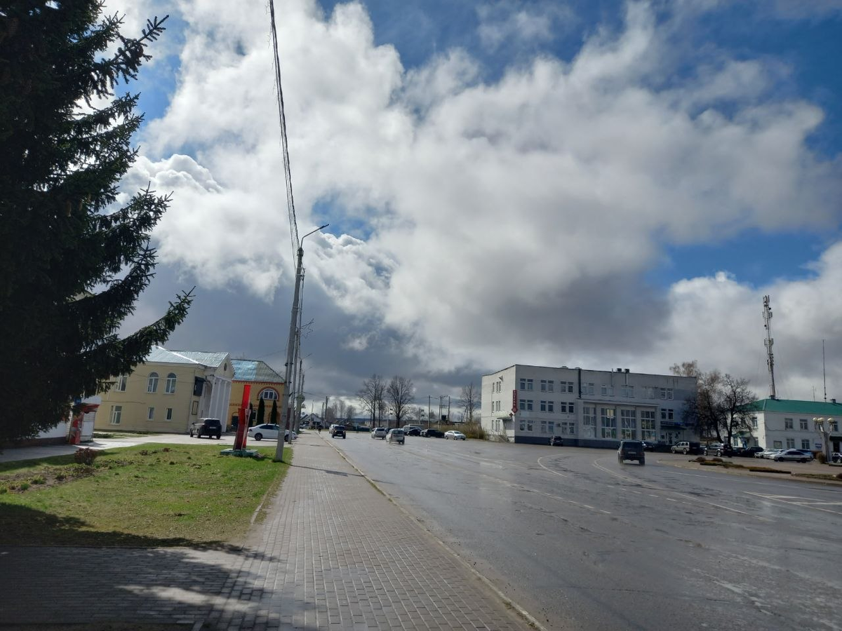 Центр нашего посёлка. Любимая Дубровка.