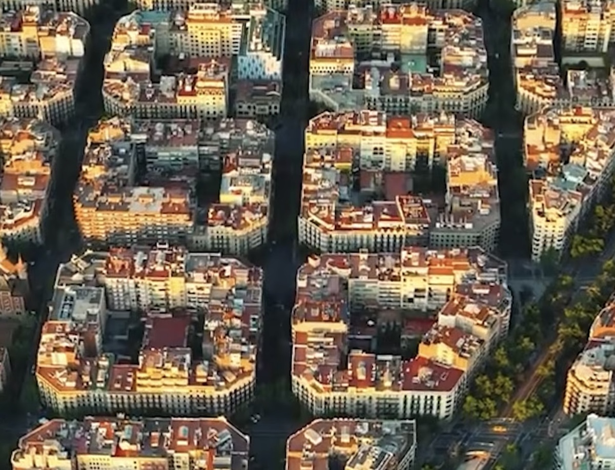 Вот так выглядят кварталы Барселоны с высоты