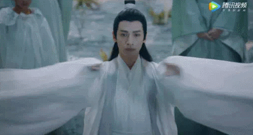 Средь поля он ясен, как нефрит. Такого благородного мужа еще не видел свет.                   «Удушающая сладость, заиндевелый пепел»