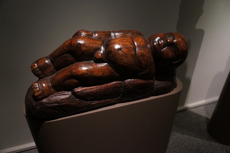 Октябренок [Азат-октябренок] 1924. Дерево тонированное Государственная Третьяковская<br />
галерея, Москва