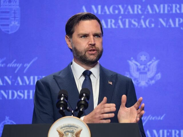    Фото: AP Photo/Pool Reuters/Jonathan Ernst