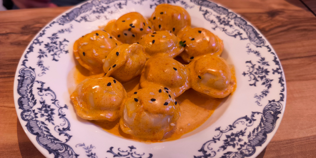 «Варвара» — Бар с русской кухней под водку, но без водки