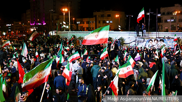     Фото: Majid Asgaripour/WANA/REUTERS   
 Текст: Антон Антонов