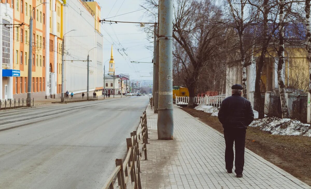    Главные новости Ижевска на утро 8 апреля: фейковый указ Бречалова и рост зарплат в Удмуртии на 15%
