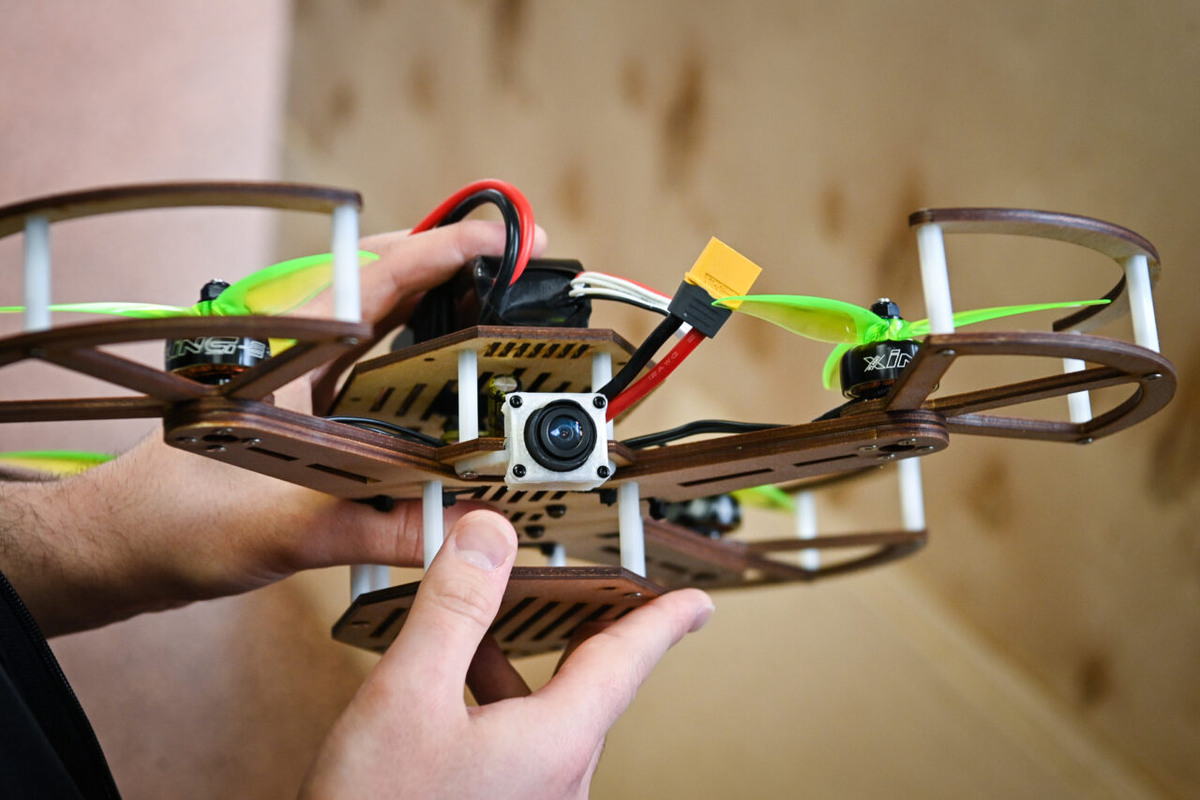    Крепление для камеры напечатано на 3D-принтере. Фото: «Республика»/Оксана Кудряшова