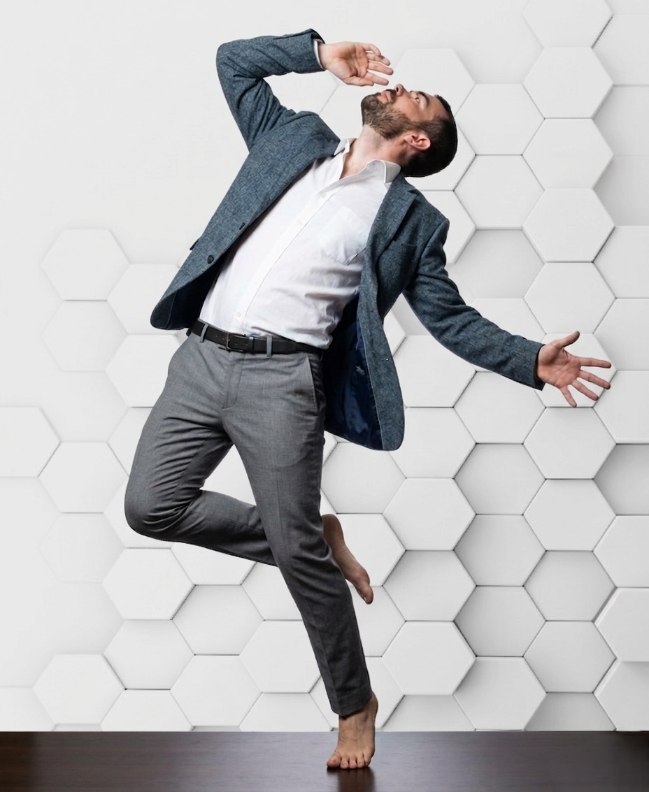 Архитектура неизбежности: Почему производство прощает посредственность, но выдавливает сильных инженеров