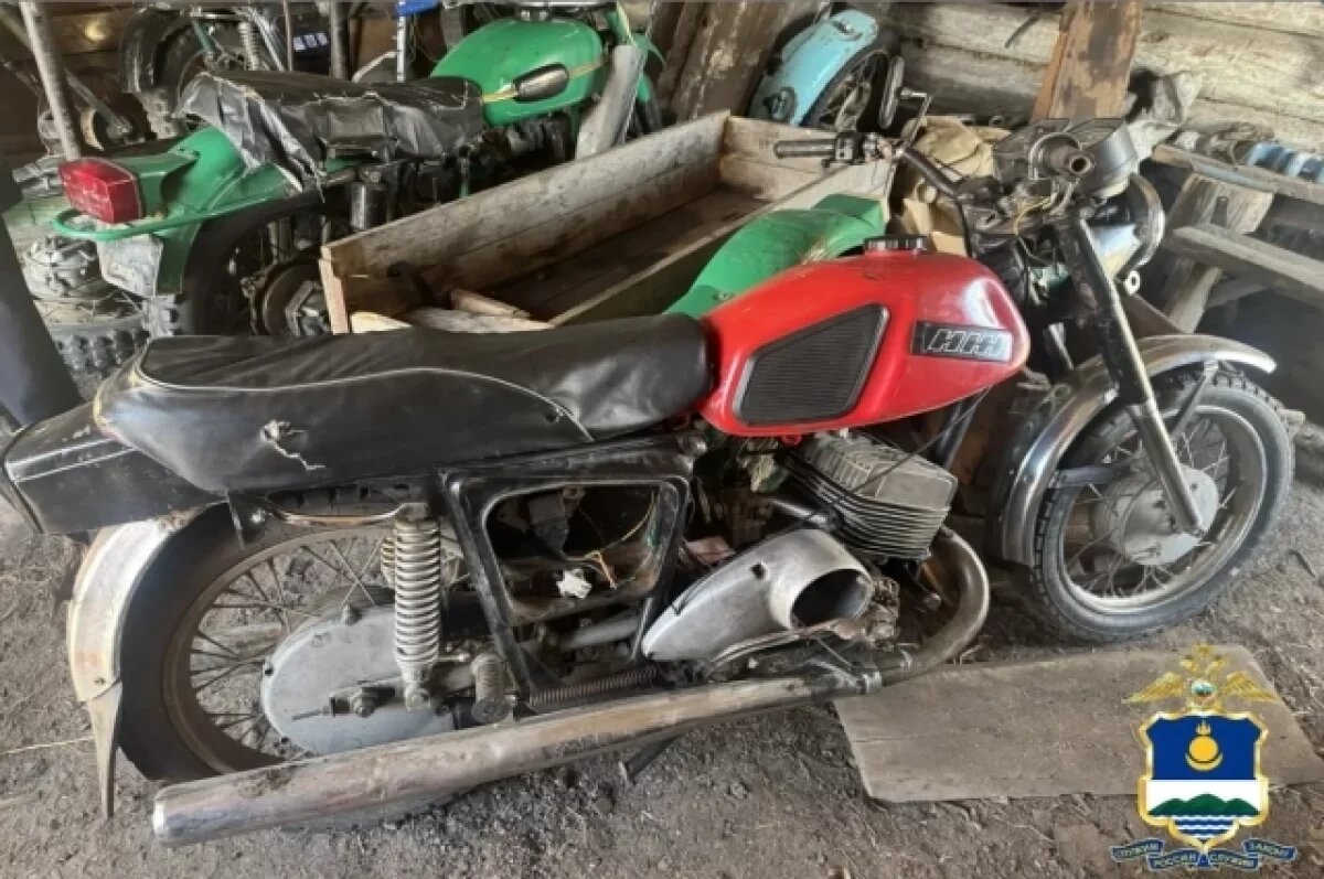    У пенсионера украли два мотоцикла в Бурятии