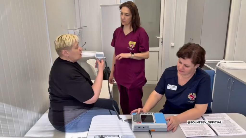     В модульной поликлинике уже ведут прием пациентов. Фото: правительство Оренбургской области.