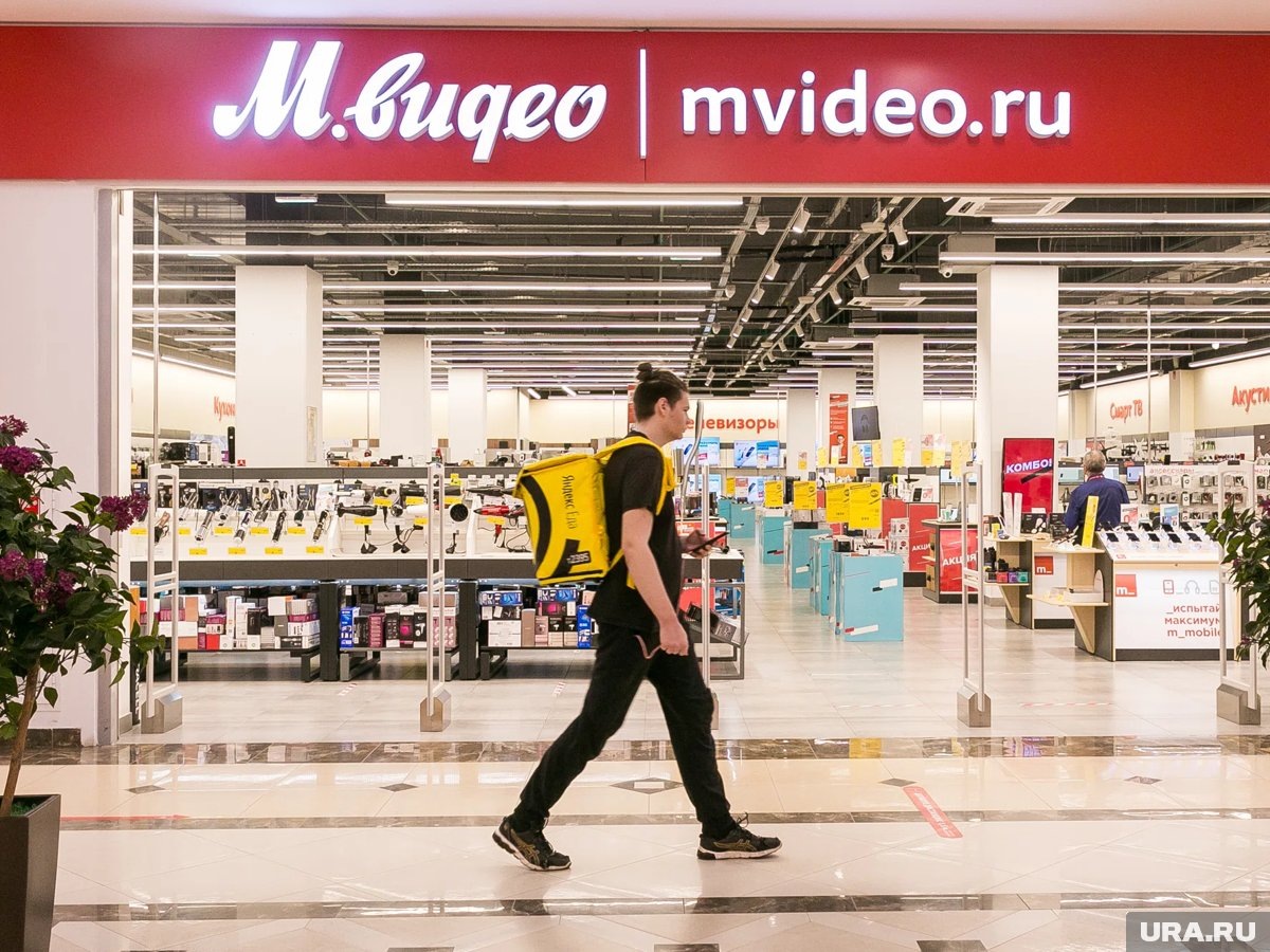     «М.Видео» частично переходит в онлайн-формат из-за давления маркетплейсов