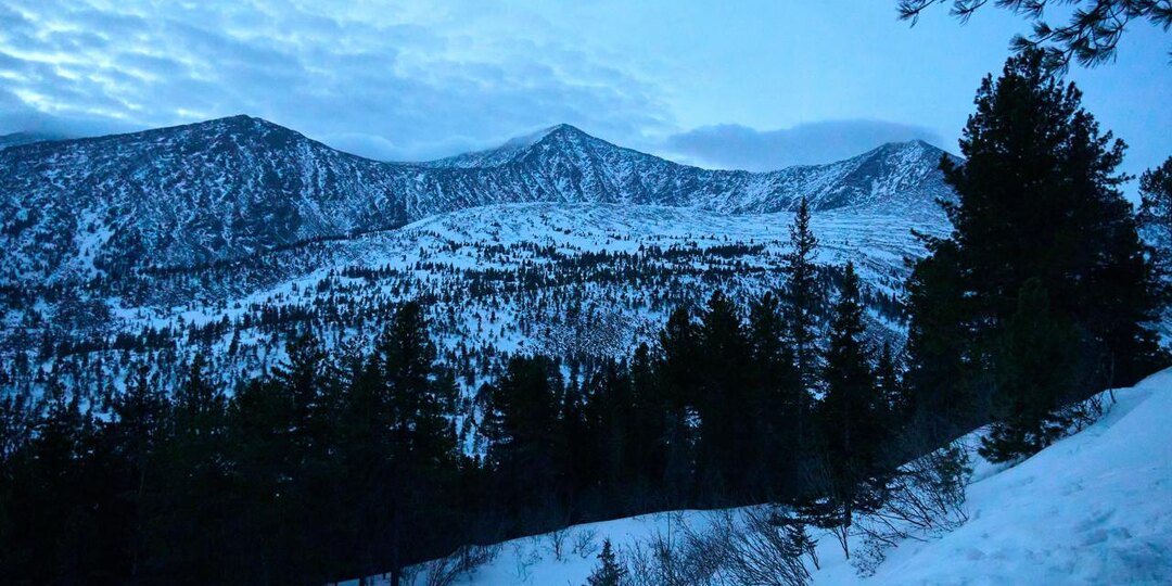 Хребет Борус на рассвете