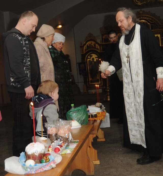    Начиная с перестройки люди посещали храмы на Пасху с большим воодушевлением. на Фото: АиФ/ Максим Кармаев