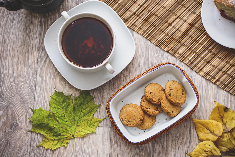 Чёрный чай утром: почему он иногда «не заводит»