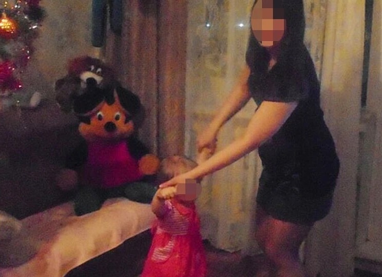 Трагедия в Омске: муж убил жену и оставил годовалую дочь рядом с телом