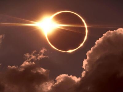    NASA показало, как выглядит солнечное затмение из космоса [ФОТО]