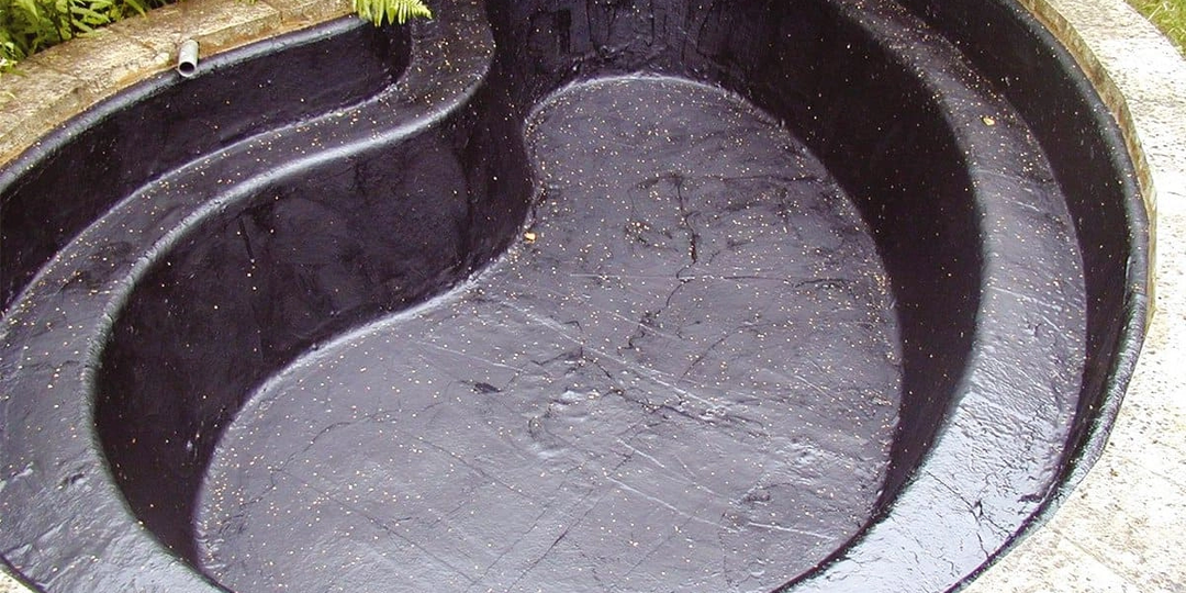 Создание пруда: как грамотно выбрать изоляционные материалы и избежать протечек на годы вперёд