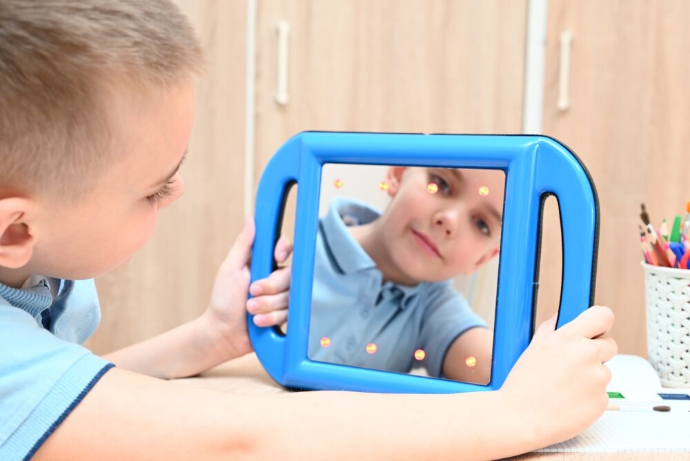 Тренажер "Вибрирующее зеркало с подсветкой"