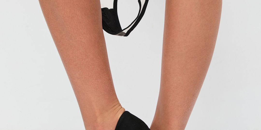 Кто вообще придумал эти стринги?