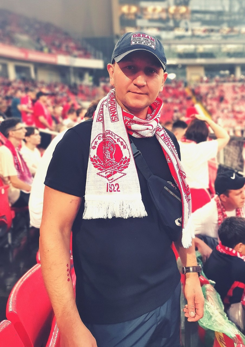 sheer-blog1 - игрок в FC 26 киберспортивной организации PESMAKERS (режим игры 11 на 11)