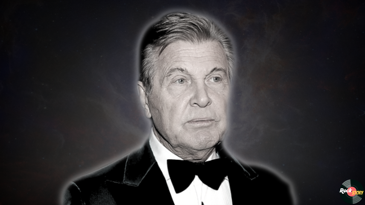 На фотографии: Лев Лещенко 