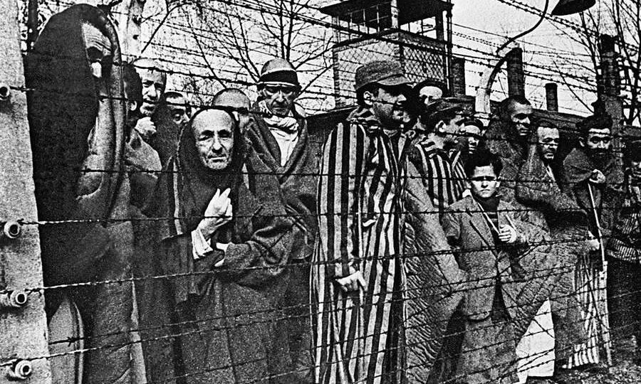 08 и 09 мая - Дни памяти и примирения, посвящённые погибшим во Второй мировой войне