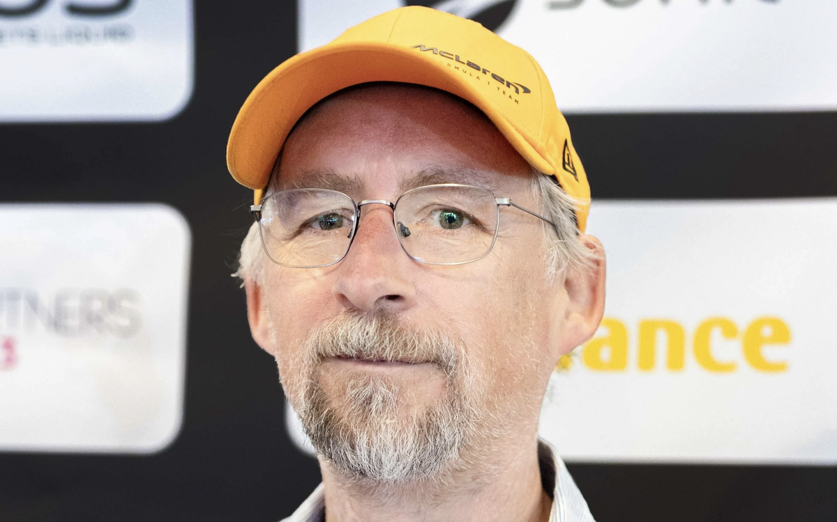    Адам Бэк в 2025 году