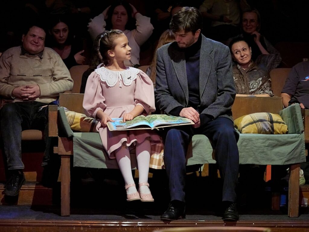    Фото предоставлены пресс-службой театра. Фотограф Марина Львова Источник фото: Театр To Go