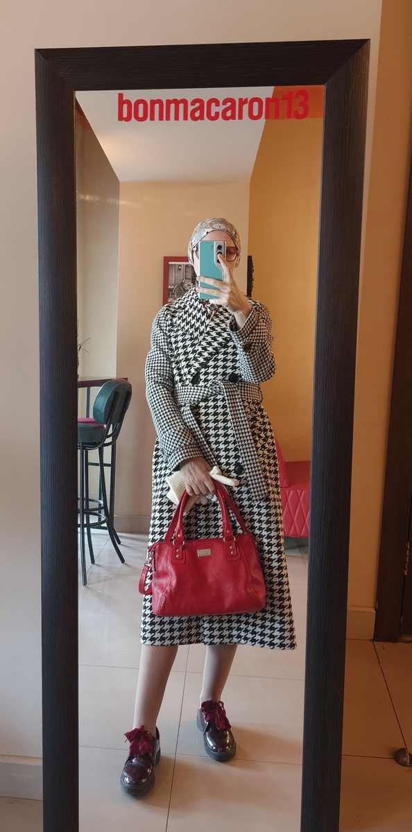 Белое пальто или нет? 