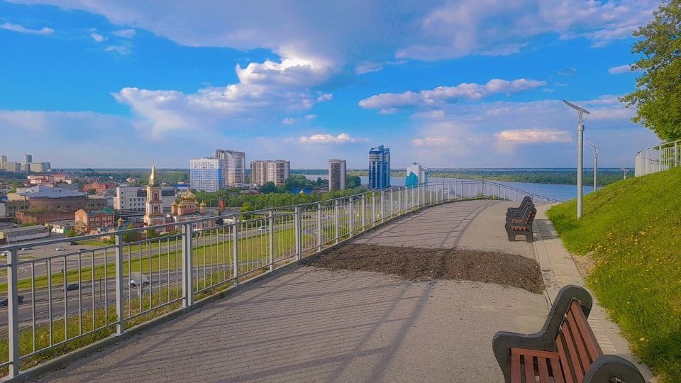 Нагорный парк — парк в Центральном районе Барнаула, расположен в междуречье Барнаулки и Оби.