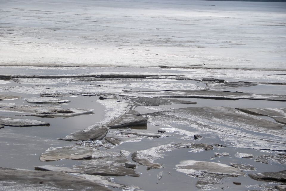    Обь перед ледоходом. Барнаул. Источник: Виталий Барабаш