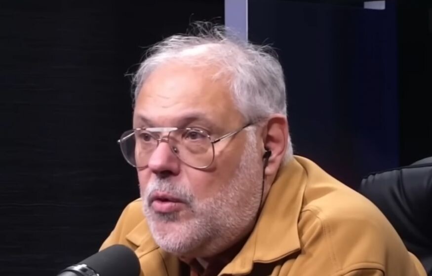    Хазин предупредил: нефть Персидского залива теперь стоит Западу втридорога?