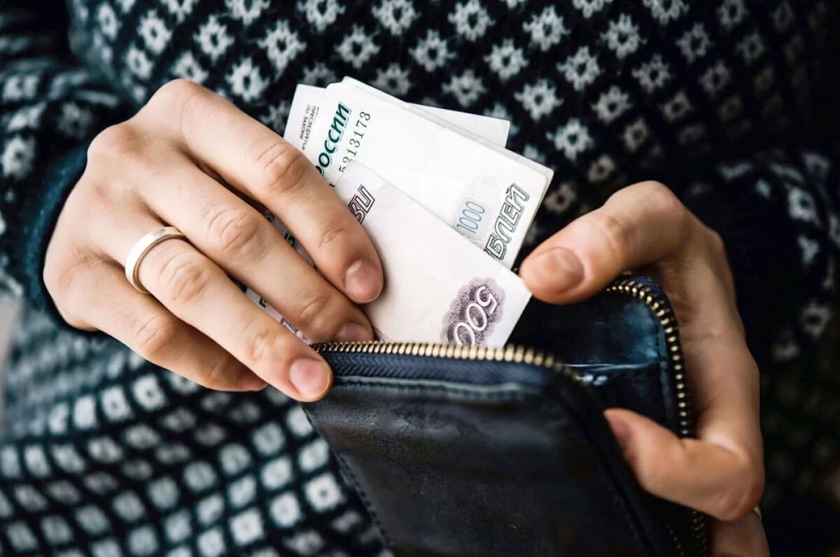    Пенсионерка в Кузбассе обманула банки на 6 млн и уехала отдыхать на юг