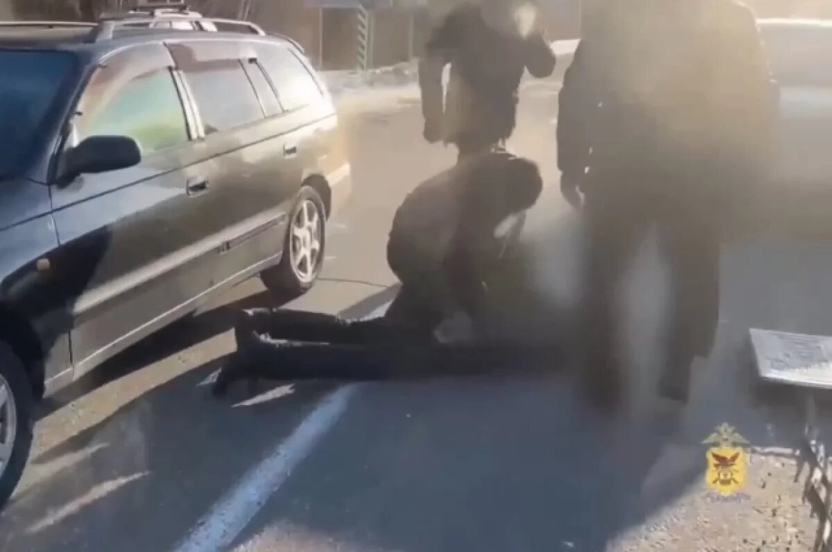    Полицейские пресекли ввоз крупной партии наркотики в Чите