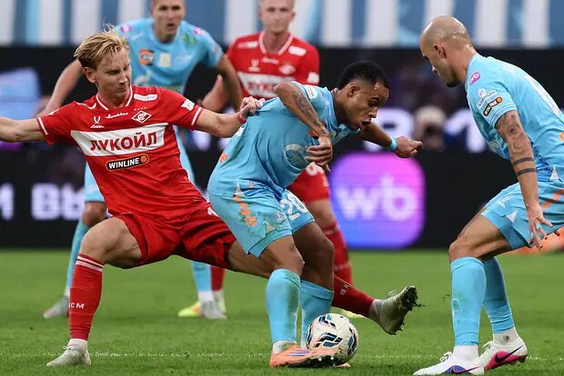    Источник: lenta.ru/ Марк Федотов