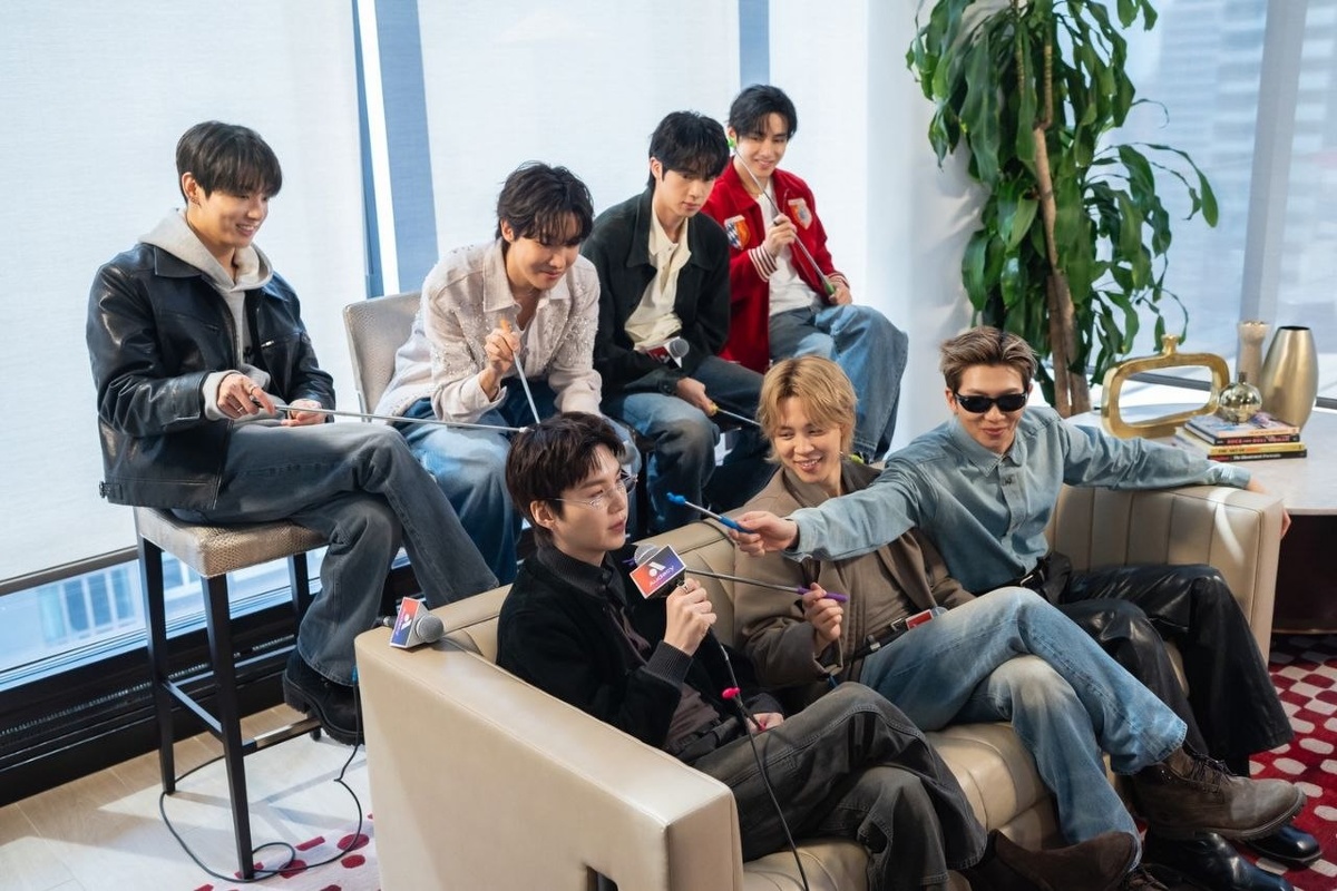 Фотографии со съемок шоу Audacy Check In