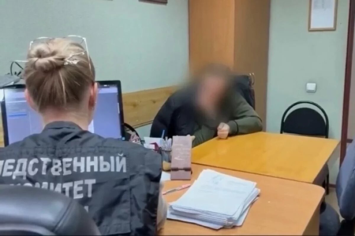    Начальник отдела образовательного центра в Ижевске попался на крупной афере