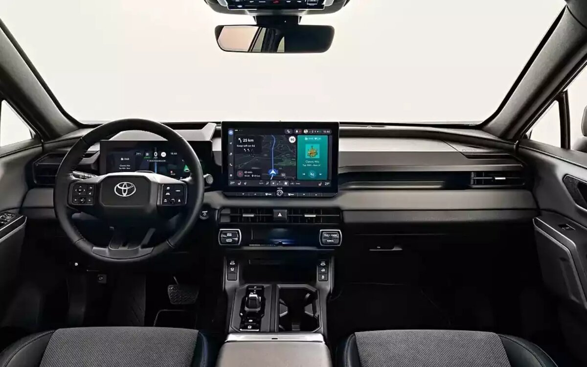 Японский бестселлер RAV4 сменил поколение и лишился «чистых» ДВСШестое поколение RAV4 получило гибридные установки на базе мотора 2,5 л
📷
📷
📷
📷
📷
