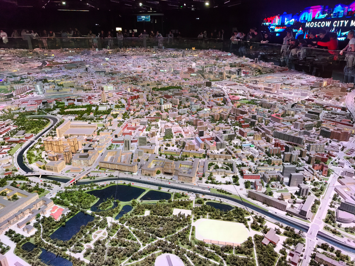 Макет Москвы на ВДНХ. 29 марта 2026 года.