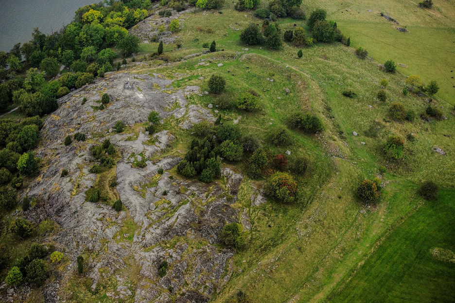 Руины г. Бирки (VIII в.). Фото из открытых источников