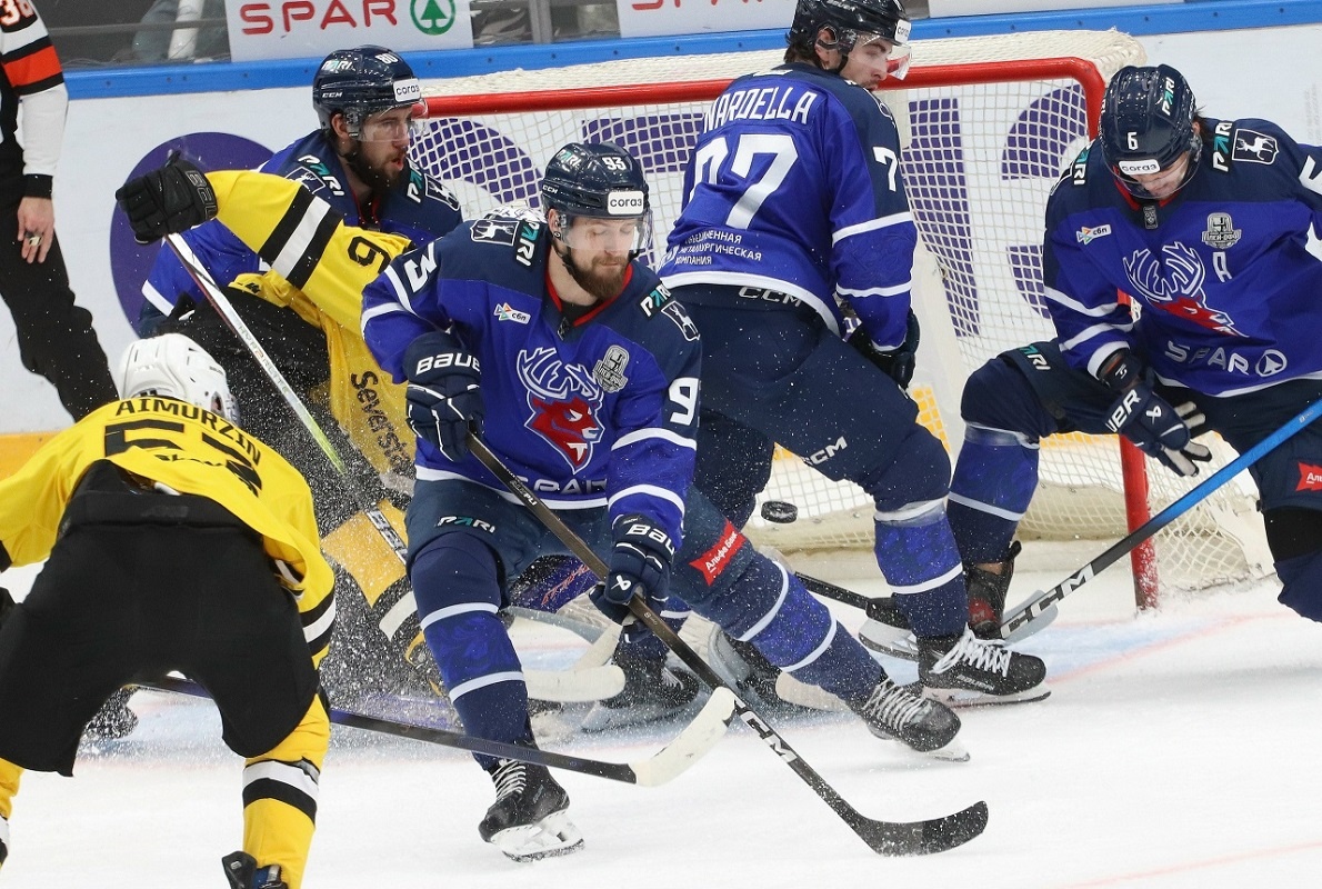    В первом раунде плей-офф торпедовцы проявили сплочённость и командный дух