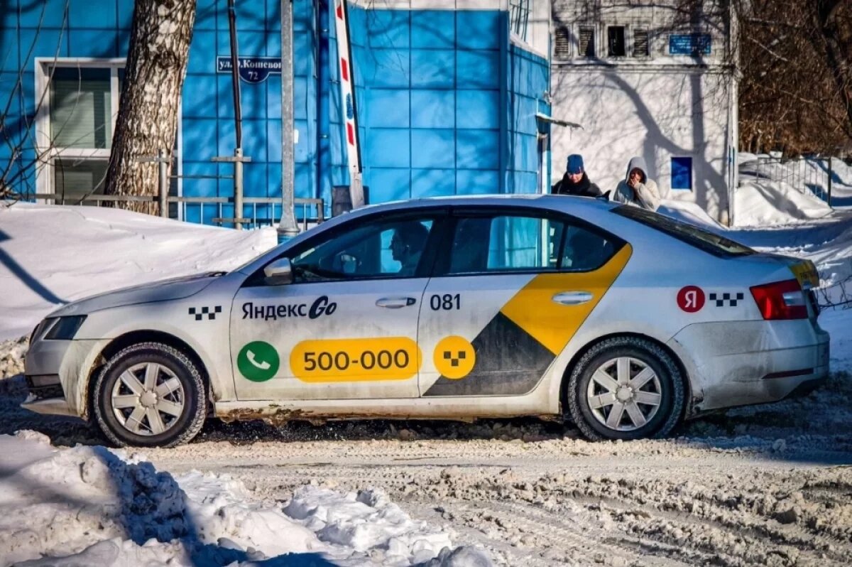   Средняя поездка на такси в Томской области подорожала до 299 рублей