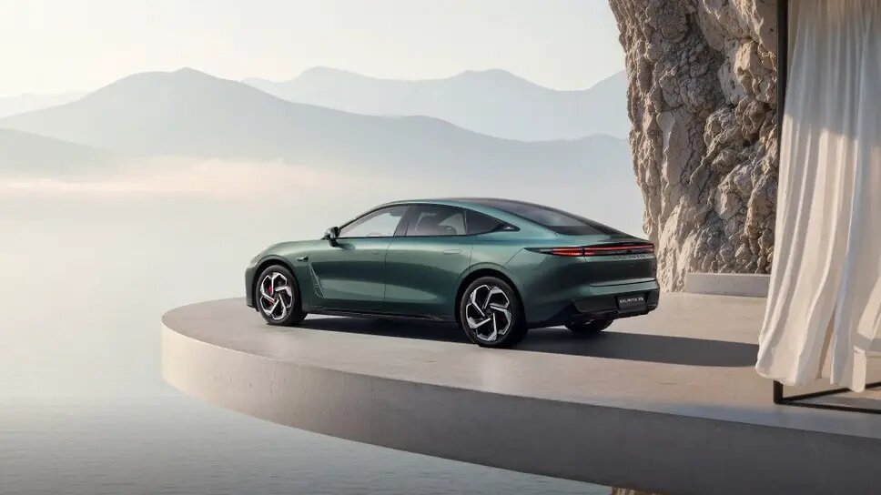    Источник: www.kommersant.ru Дмитрий