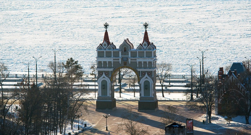 Два города у Амура: Благовещенск и Хабаровск