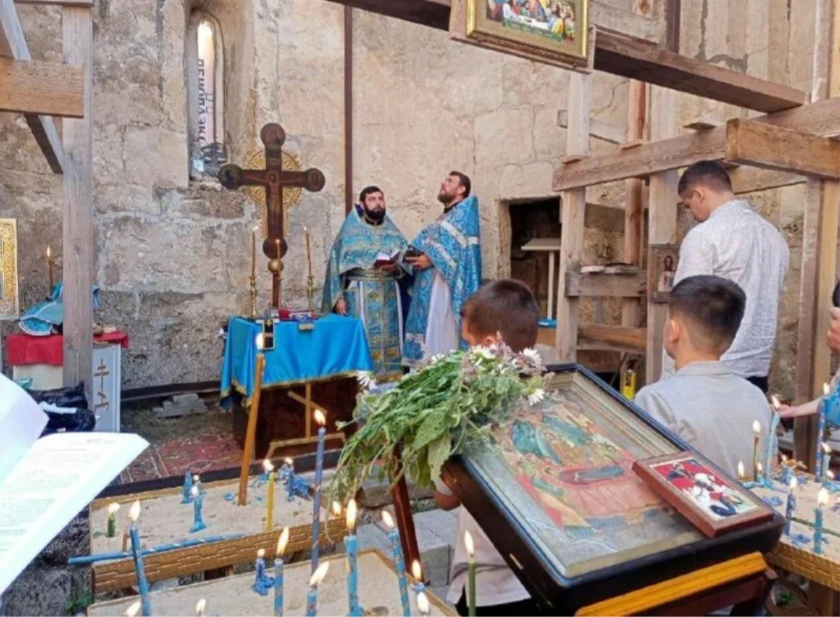 Зругский храм Успения Пресвятой Богородицы 
